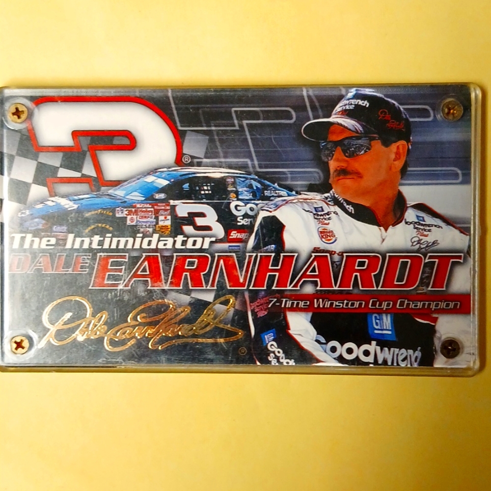 2001 Dale Earnhardt Signature Card